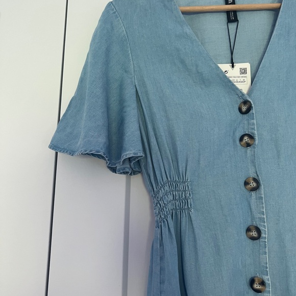 Zara tencel chambray denim button front midi dress - XS - Picture 2 of 3